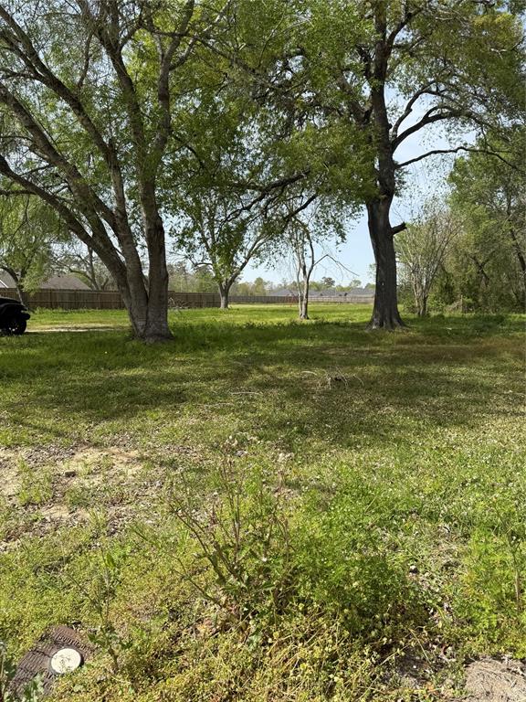 3015 Massey Tompkins Road, Baytown, Texas image 3