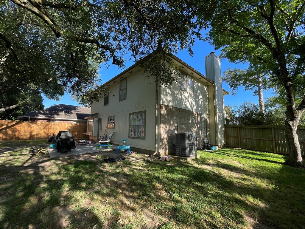 2126 Dublin Drive, League City, Texas image 4
