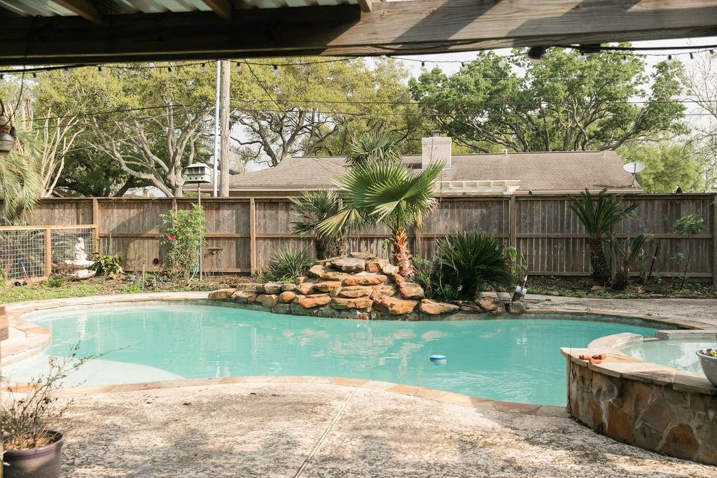 3917 Wickersham Street, Bay City, Texas image 28