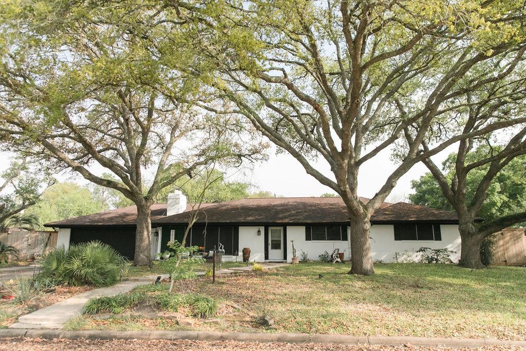 3917 Wickersham Street, Bay City, Texas image 1
