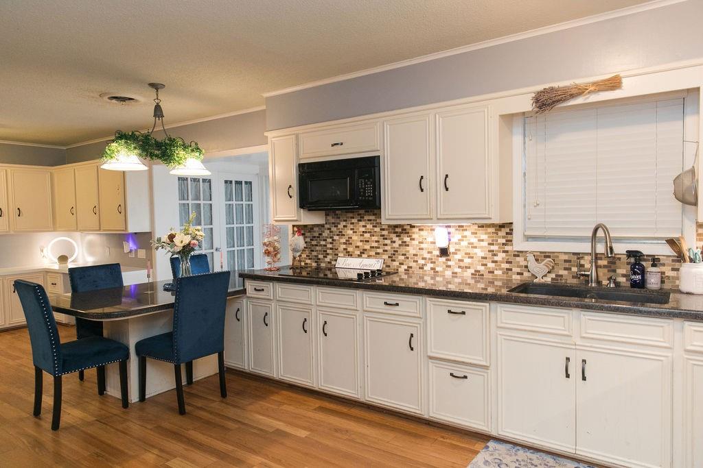 3917 Wickersham Street, Bay City, Texas image 12