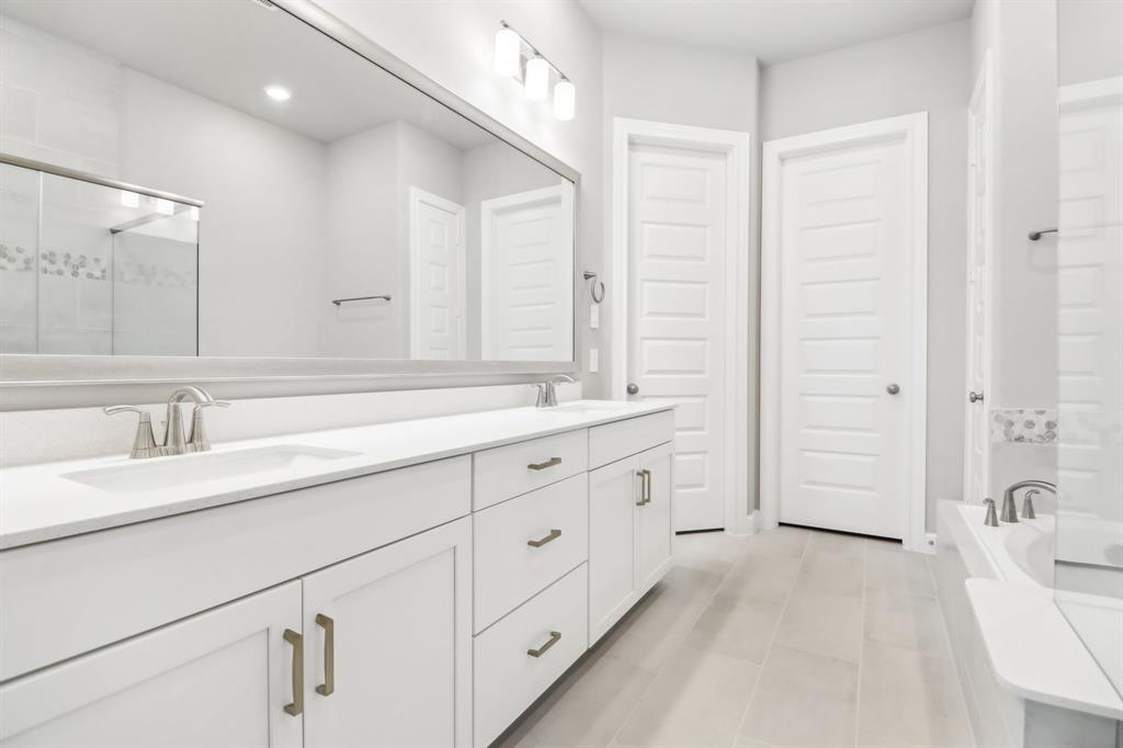 4111 Farm Hollow Street, Houston, Texas image 17