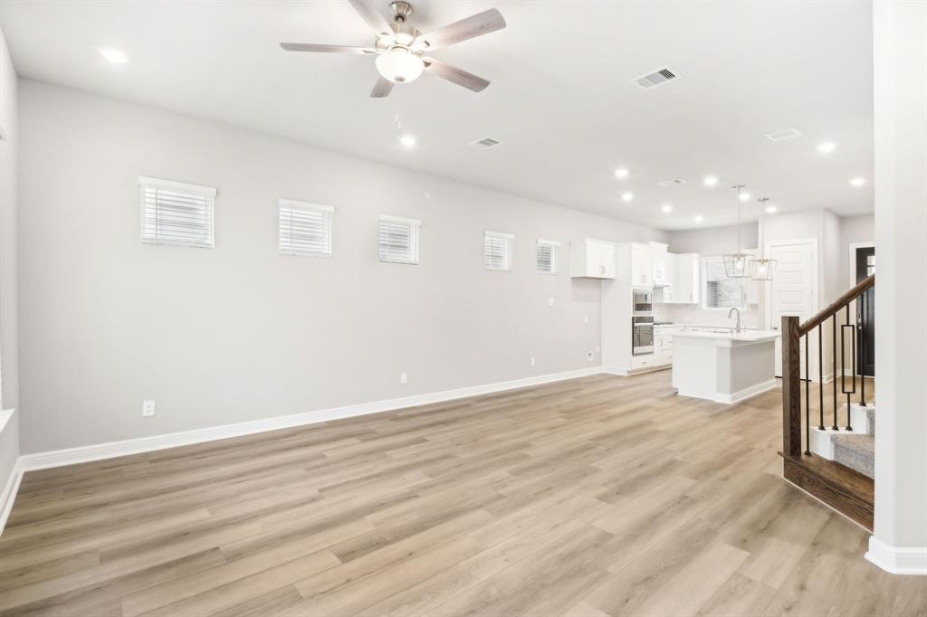 4111 Farm Hollow Street, Houston, Texas image 7