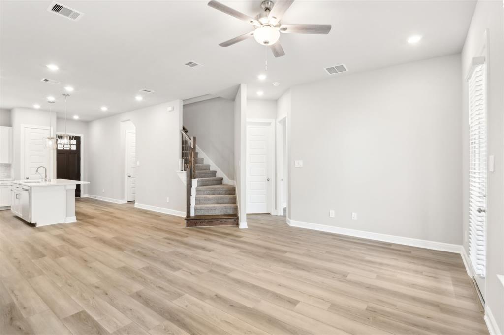 4111 Farm Hollow Street, Houston, Texas image 6