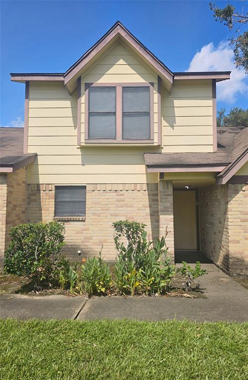 1881 Country Village Boulevard #B, Humble, Texas image 2