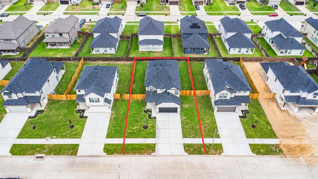 2915 Vannay Lane, Rosenberg, Texas image 3