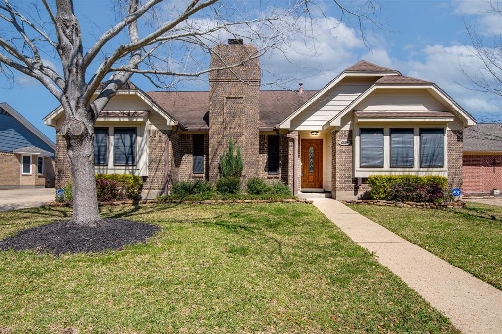 6819 Gleneagles Drive, Pasadena, Texas image 1