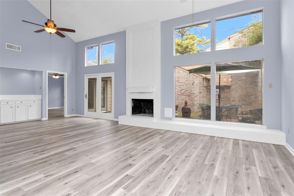 12015 Champion Forest Drive, Houston, Texas image 14