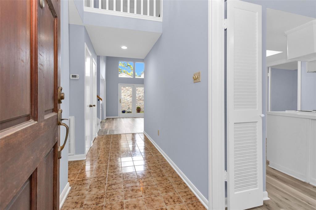 12015 Champion Forest Drive, Houston, Texas image 7