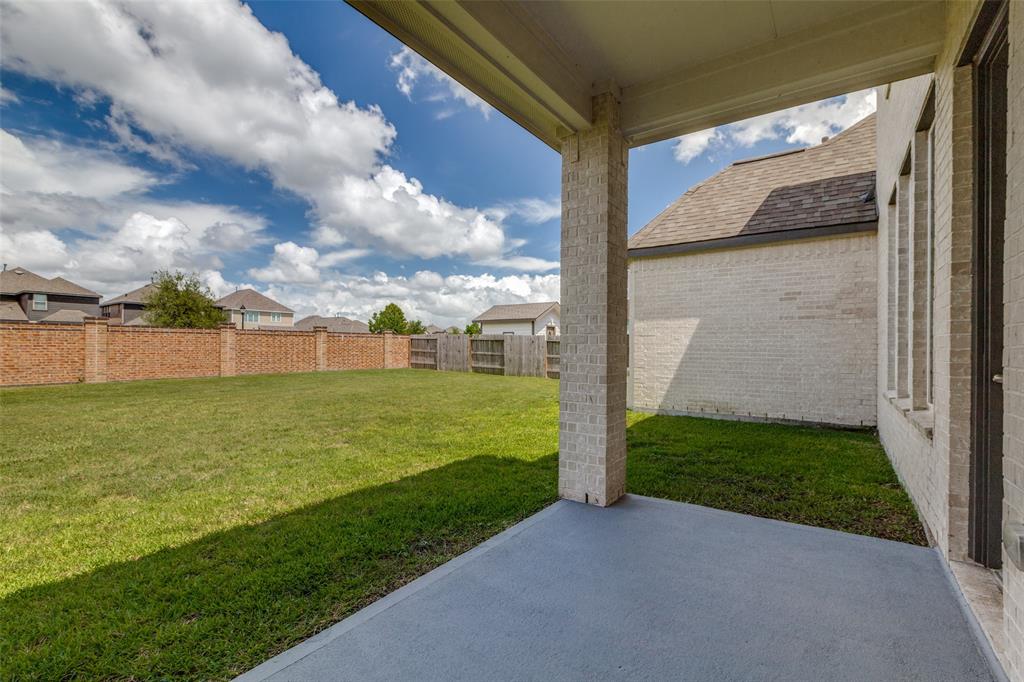 15734 Deeside Spring Drive, Humble, Texas image 35