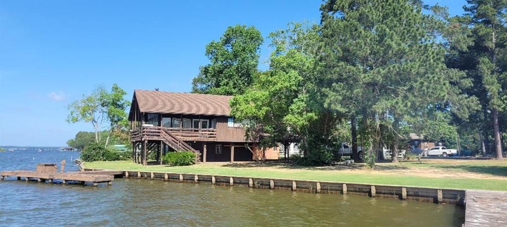 15088 Cozy Cove Lane, Willis, Texas image 1