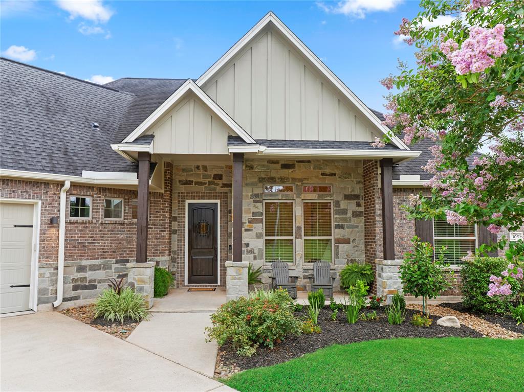103 Lakeshore Court