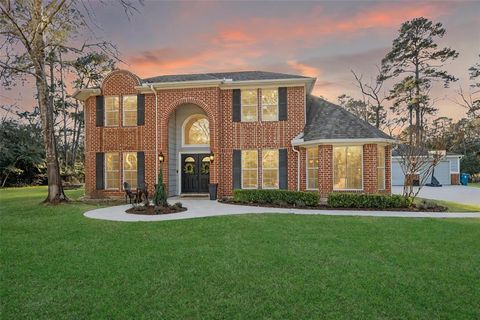 33 Lake Forest Drive Conroe TX 77384