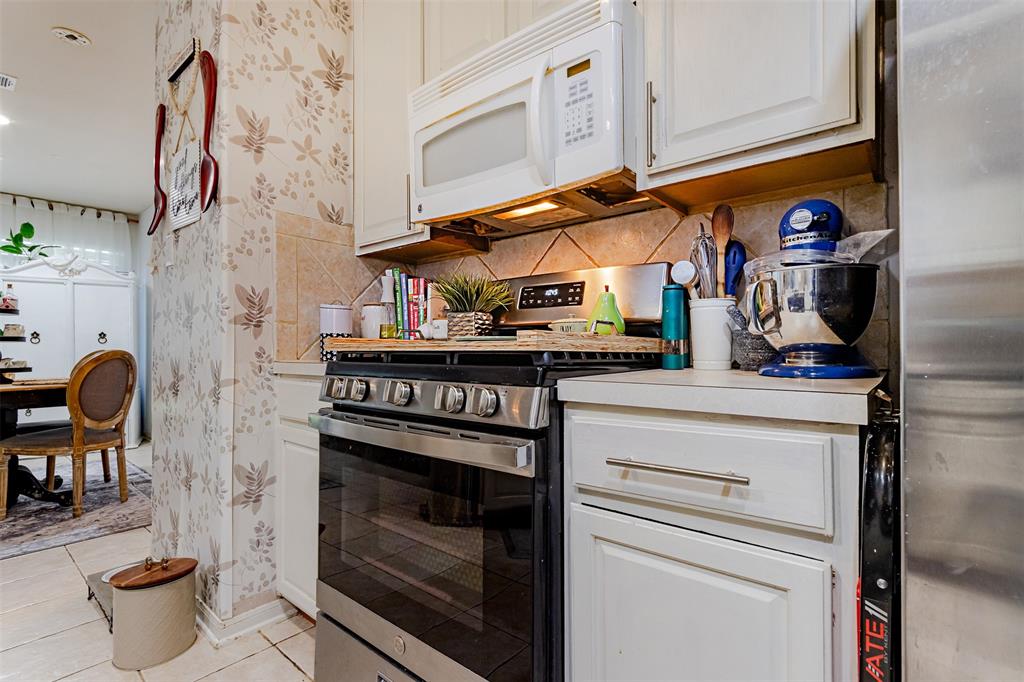 14639 Cypress Cottage Court, Cypress, Texas image 18