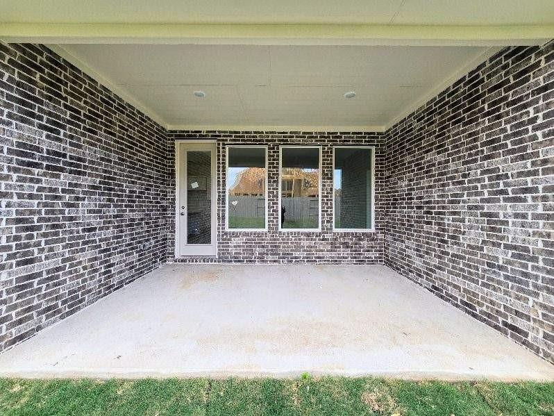 2103 Toyhill Falls Lane, League City, Texas image 7