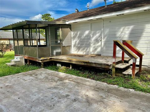 A home in Clute