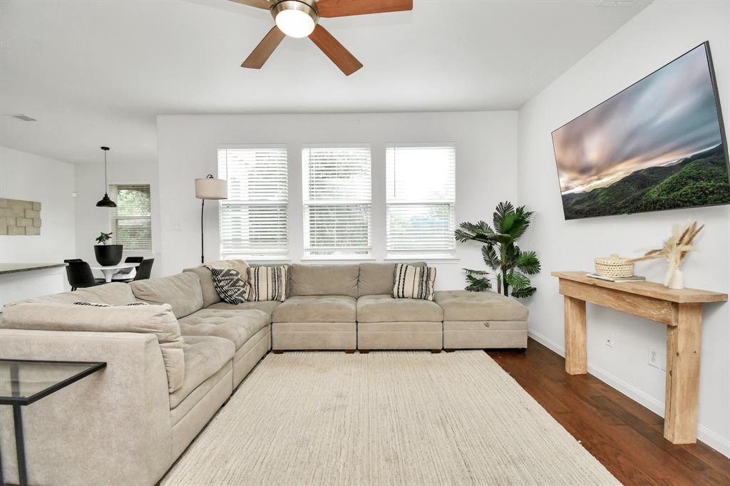 2410 Village Stone Court, Katy, Texas image 14