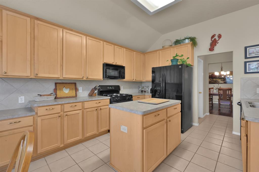 29814 Legends Pass Lane, Spring, Texas image 14