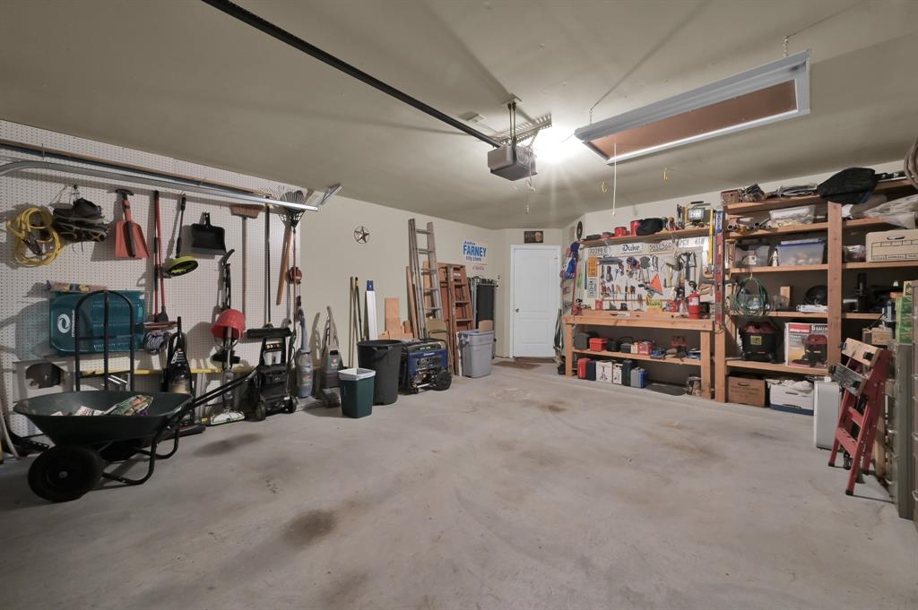 29814 Legends Pass Lane, Spring, Texas image 35