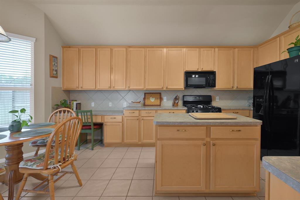 29814 Legends Pass Lane, Spring, Texas image 12