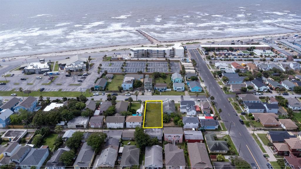 3616 Avenue S 1/2, Galveston, Texas image 6