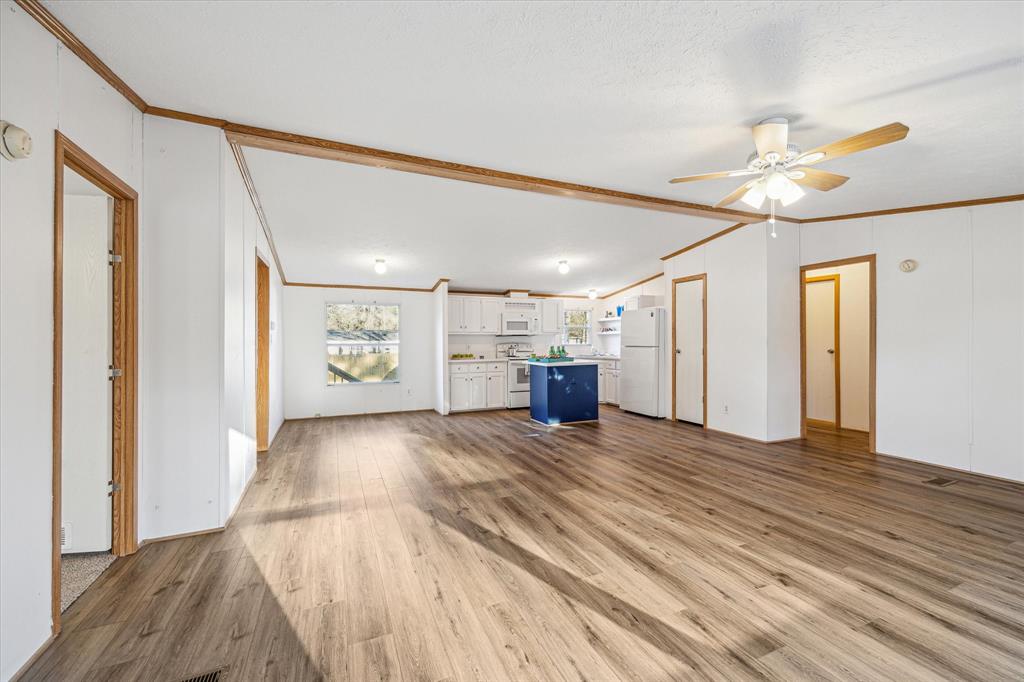 33156 Wedgewood Drive, Magnolia, Texas image 4