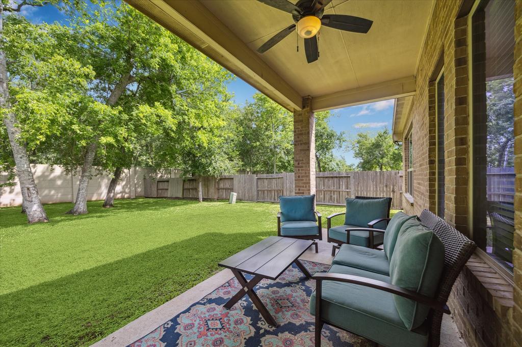 39 Amaifi Drive, Missouri City, Texas image 42