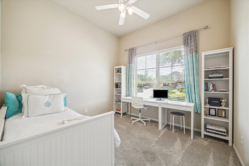 39 Amaifi Drive, Missouri City, Texas image 39