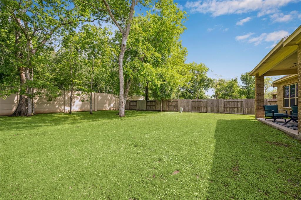 39 Amaifi Drive, Missouri City, Texas image 46