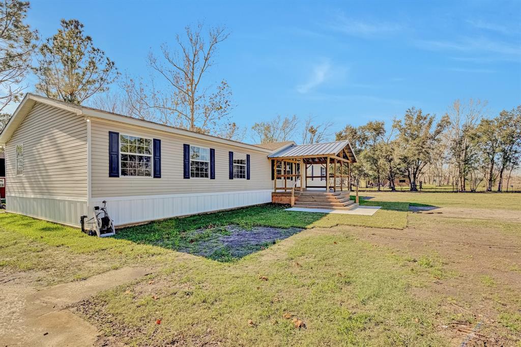 19411 Westwood Road, Alvin, Texas image 3