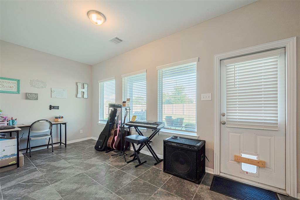 2446 Palisade Crest Drive, Rosharon, Texas image 36