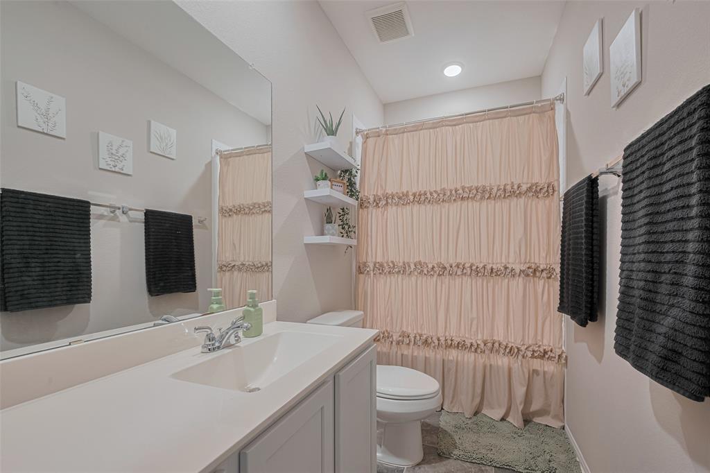 2446 Palisade Crest Drive, Rosharon, Texas image 27