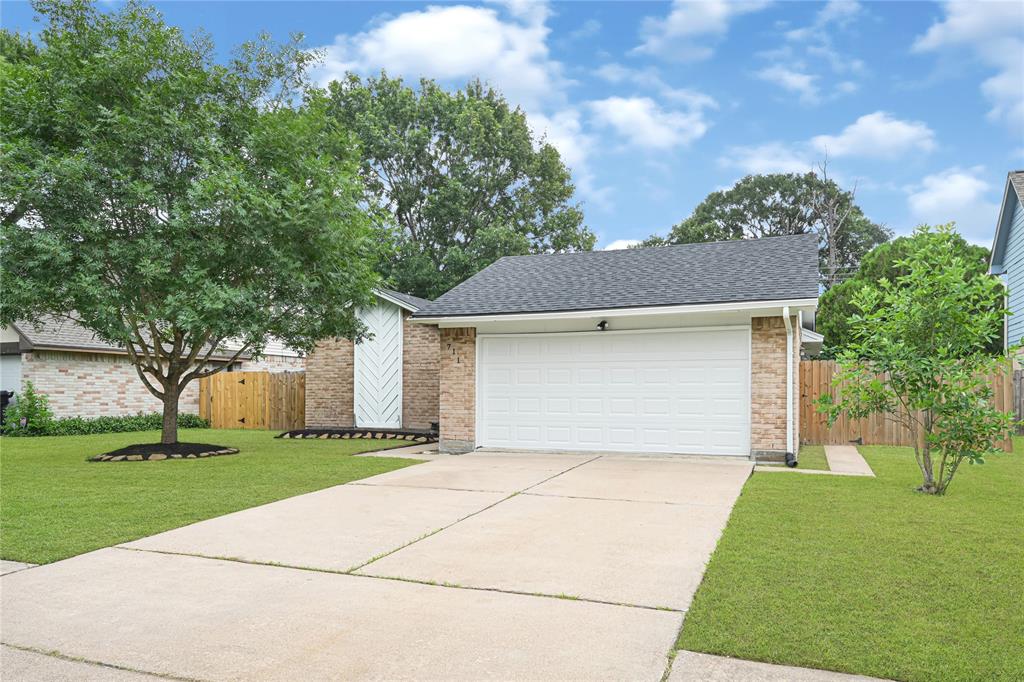 711 Charidges Drive