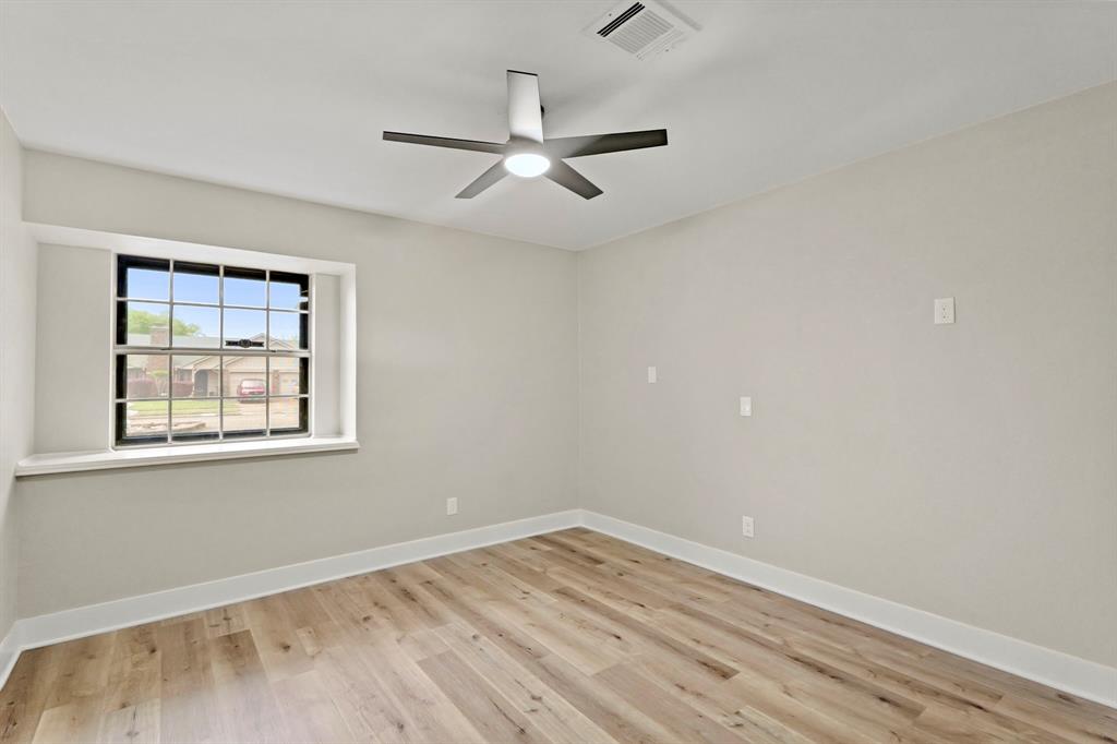 2325 E Shannon Street, Deer Park, Texas image 19