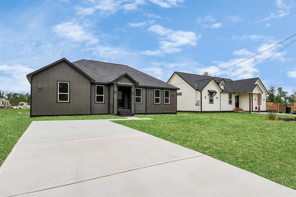 1029 Gazing Pine Street, Huffman, Texas image 3