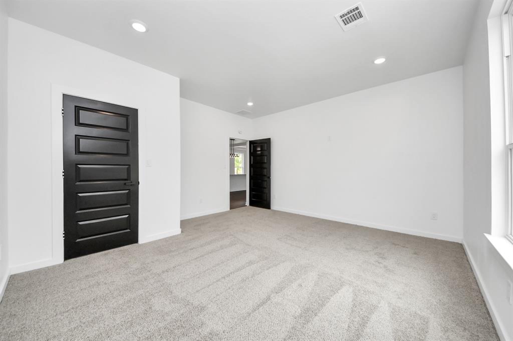 1029 Gazing Pine Street, Huffman, Texas image 30