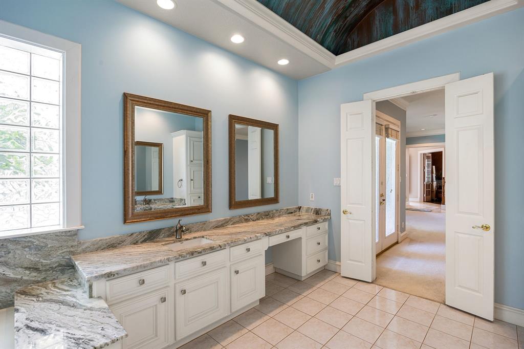 13602 Copeland Oaks Boulevard, Cypress, Texas image 23