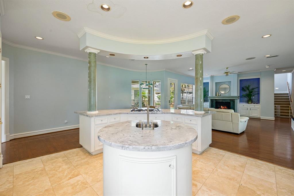 13602 Copeland Oaks Boulevard, Cypress, Texas image 15