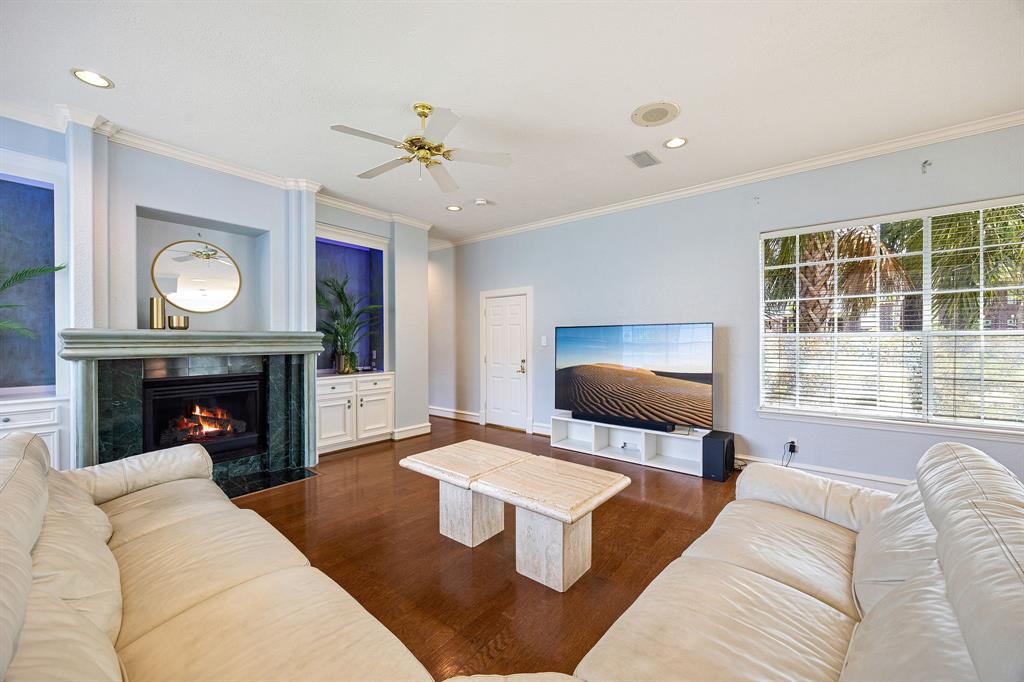 13602 Copeland Oaks Boulevard, Cypress, Texas image 17