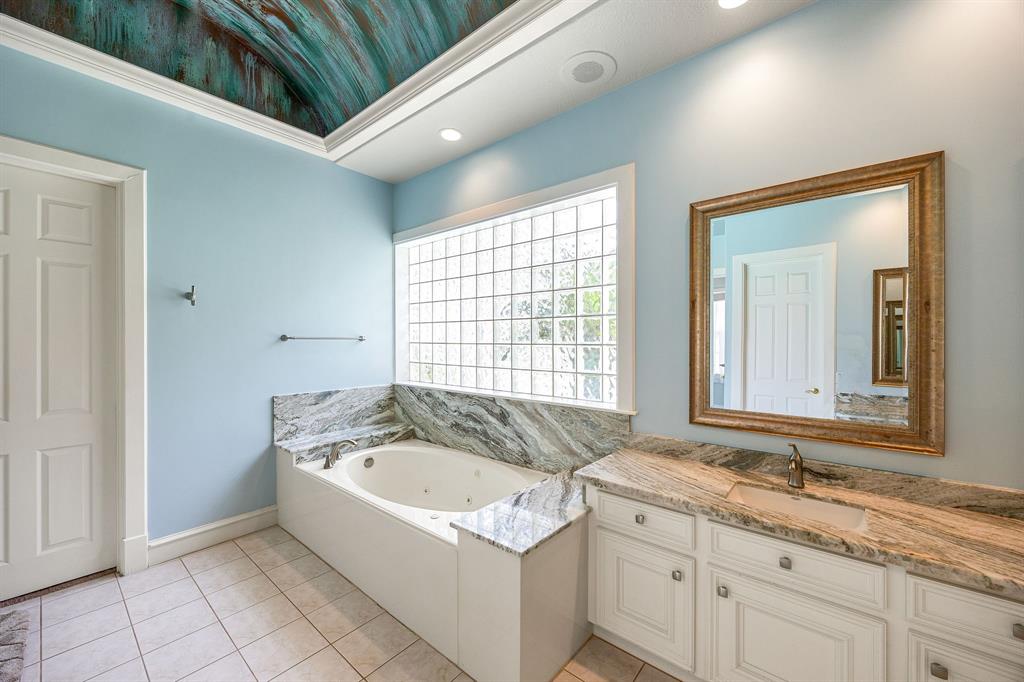 13602 Copeland Oaks Boulevard, Cypress, Texas image 24
