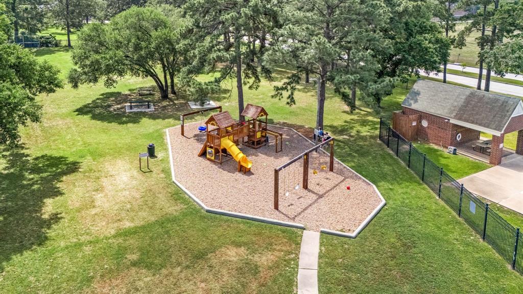 13602 Copeland Oaks Boulevard, Cypress, Texas image 41
