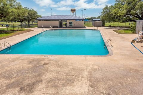 Single Family Residence in La Porte TX 10235 Belfast Road 49.jpg