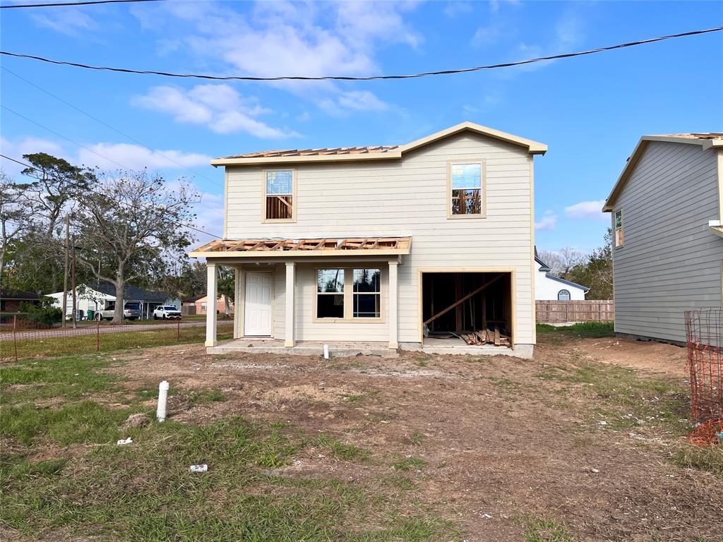 312 N Orange Street, Sweeny, Texas image 1