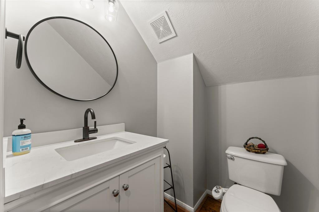 22 S Peaceful Canyon Circle, The Woodlands, Texas image 24