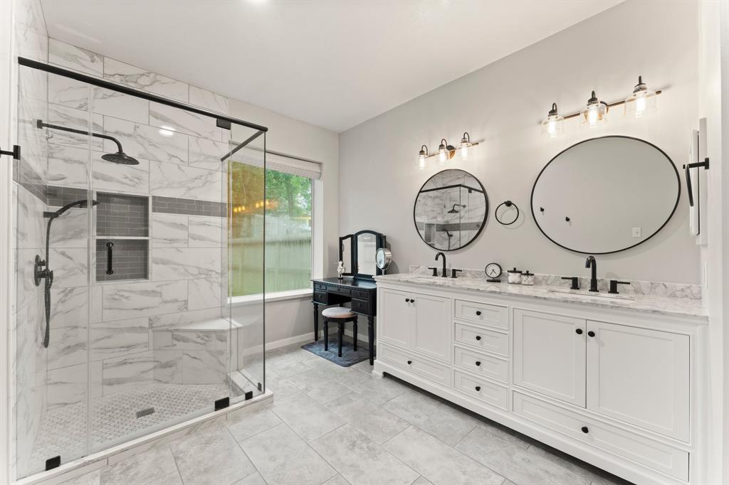 22 S Peaceful Canyon Circle, The Woodlands, Texas image 21