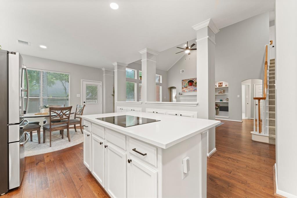 22 S Peaceful Canyon Circle, The Woodlands, Texas image 13
