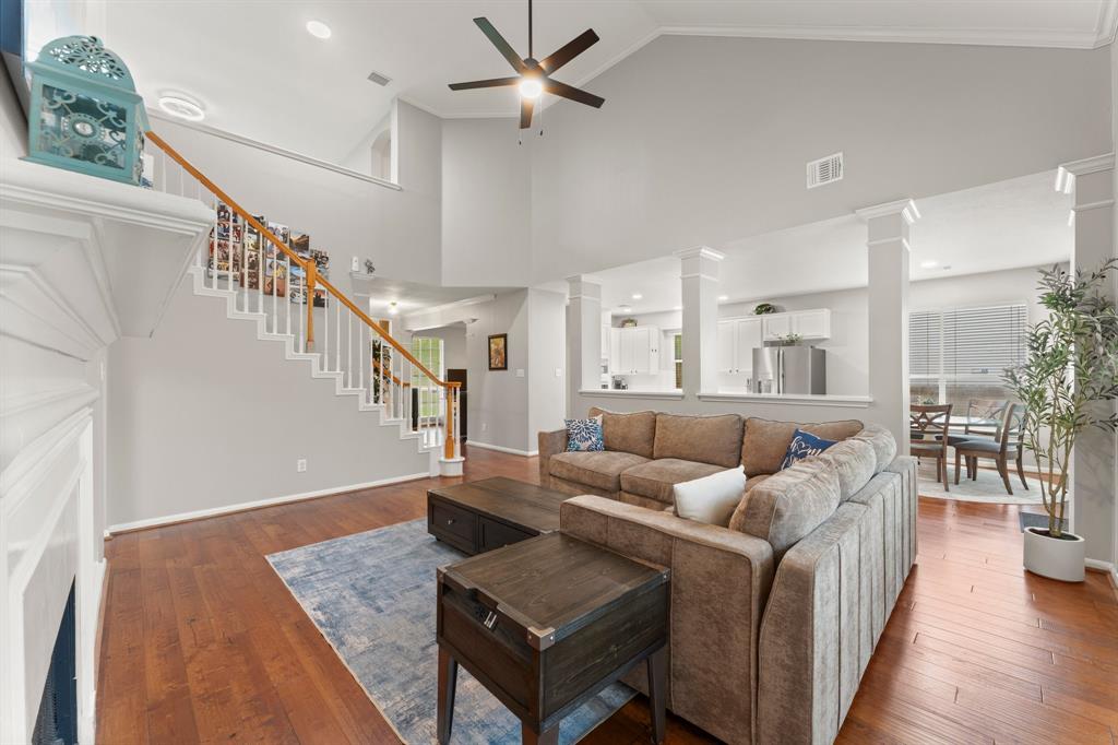 22 S Peaceful Canyon Circle, The Woodlands, Texas image 17