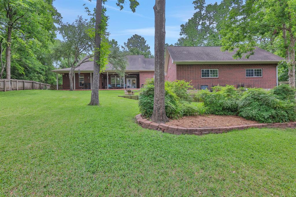 69 Lake Oaks Circle, Coldspring, Texas image 13