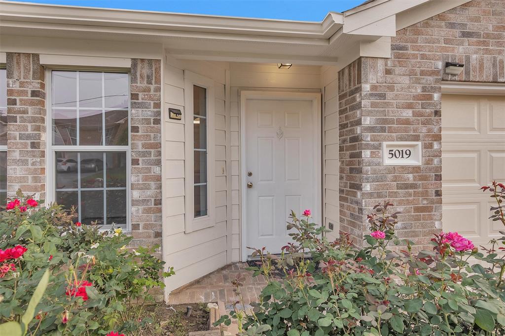 5019 Deerpath Drive