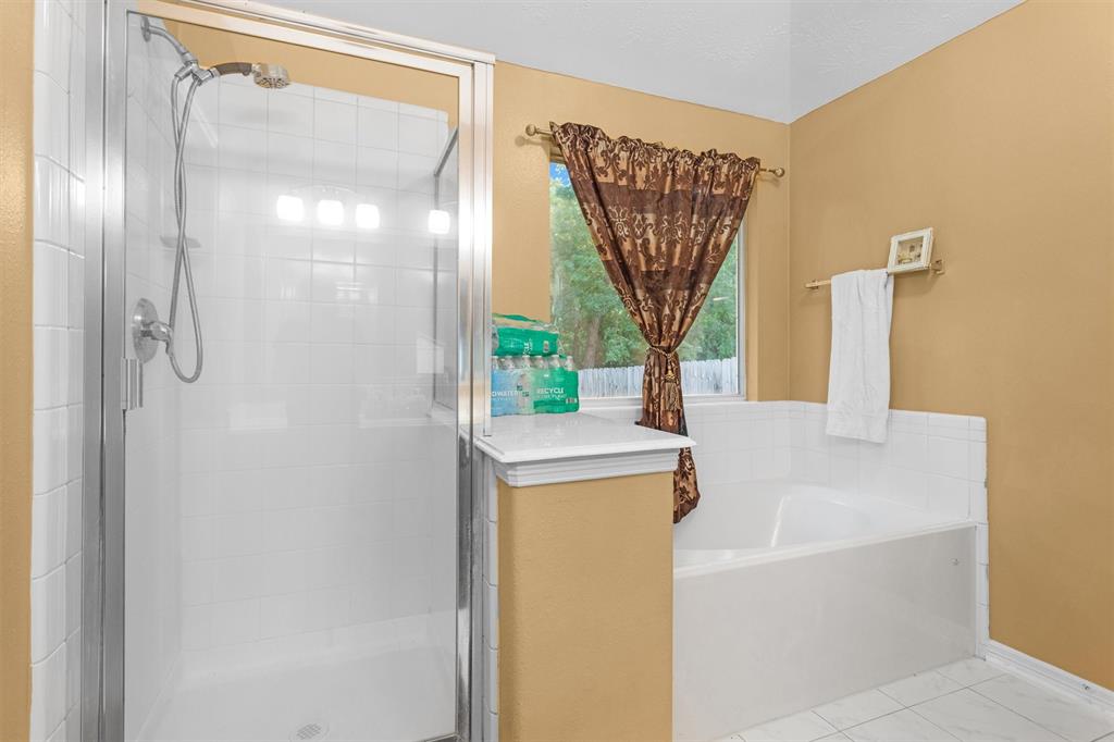 5019 Deerpath Drive, Conroe, Texas image 26